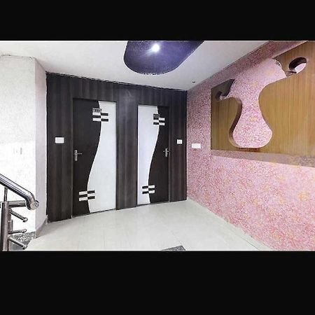 בהופאל Super Oyo Hotel O Happy Residency מראה חיצוני תמונה